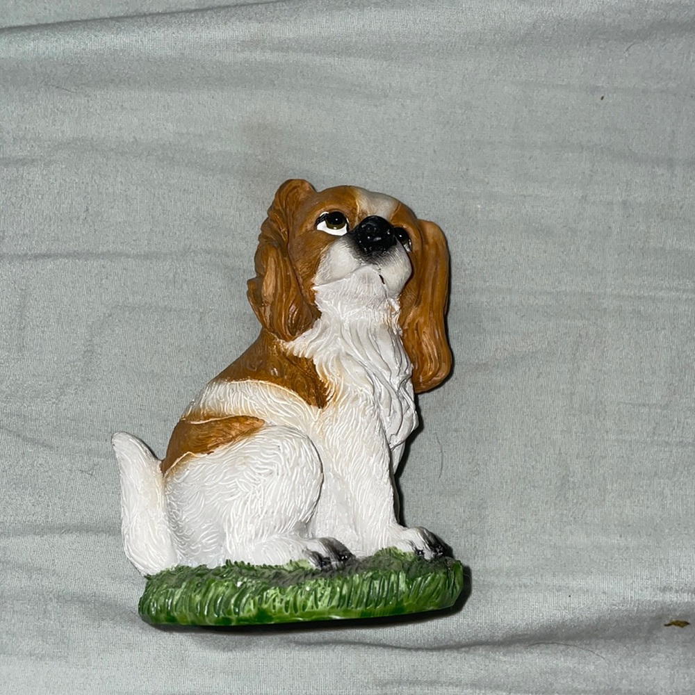 Dog figurine